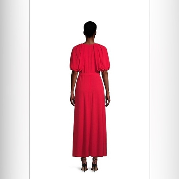 Stunning red dress - Picture 7 of 7